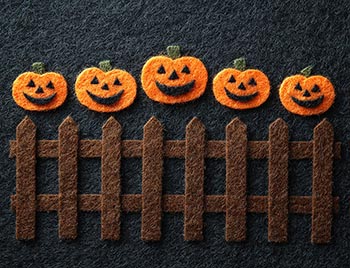 Fünf kleine Kürbisse – Fingerspiel und Filztafelgeschichte fur Kinder Fünf kleine Kürbisse – Fingerspiel und Filztafelgeschichte fur Kinder