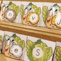 Hungrige Schnecken – Kennst du die Buchstaben des Alphabets?