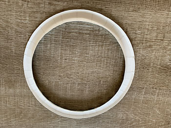 Schleifen-Weihnachtskranz basteln fur Kinder Schleifen-Weihnachtskranz basteln fur Kinder