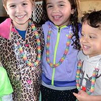 Regenbogen-Nudel-Halskette Regenbogen-Nudel-Halskette